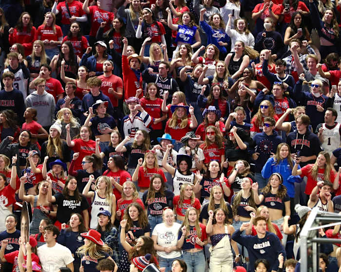 gonzaga warner pacific basketball erik smith 20227